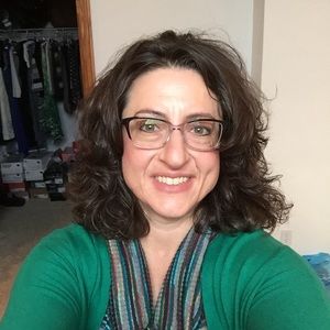 Meet your Posher, Julie